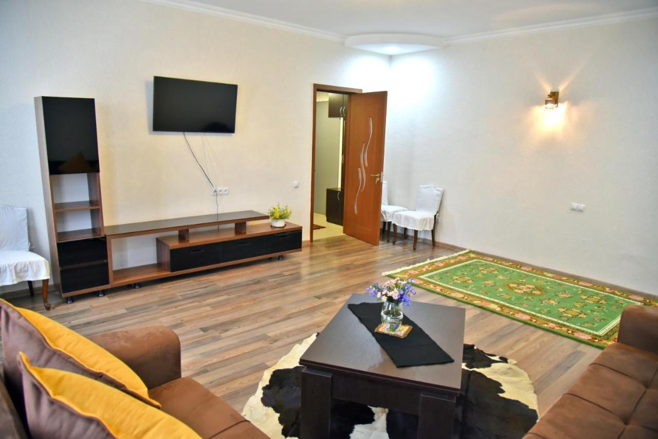 Robo Apartment Тбілісі Екстер'єр фото